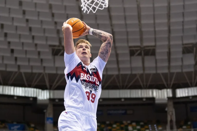 Luka Samanic no seguirá en Baskonia