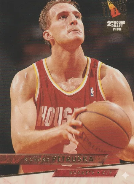 El Baskonia se refuerza con el pívot Richard Petruska