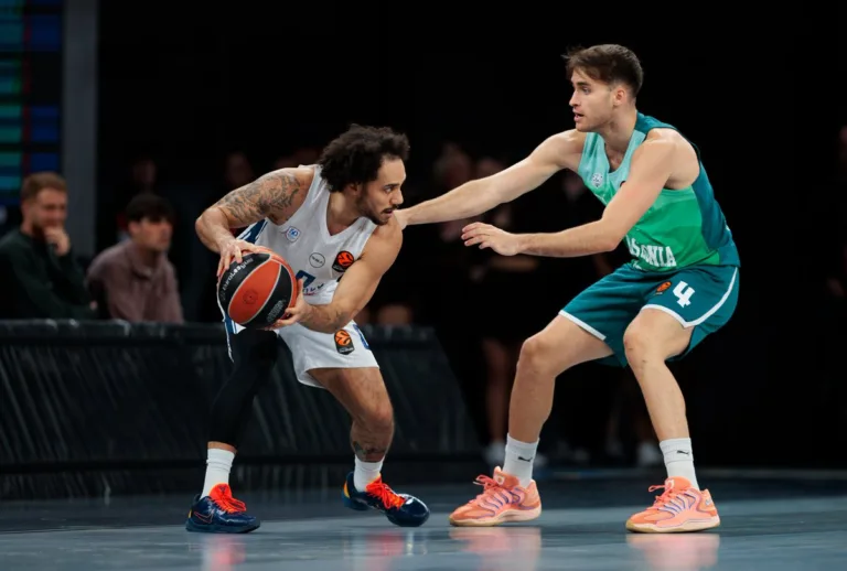 Euroliga J8. Baskonia 86-75 Anadolu Efes