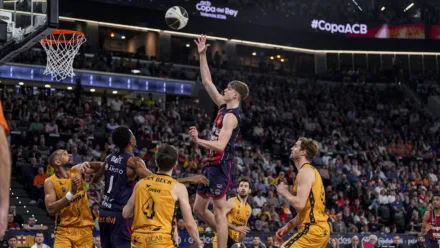 Stefan Joksimovic y Juom Maker Bol los baskonistas más jovenes en debutar en la Copa del Rey