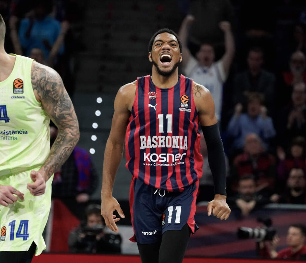 Foto: Euroleague. Trent Forrest fue el autor de la canasta ganadora del partido entre Baskonia y Barça (30/01/25)