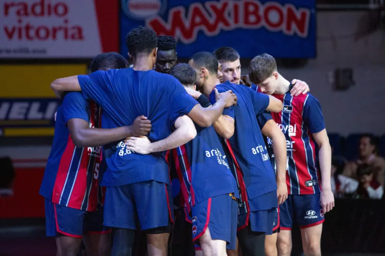 La Tertulia Dobles Figuras de Cope Vitoria. Miércoles 11/03/26