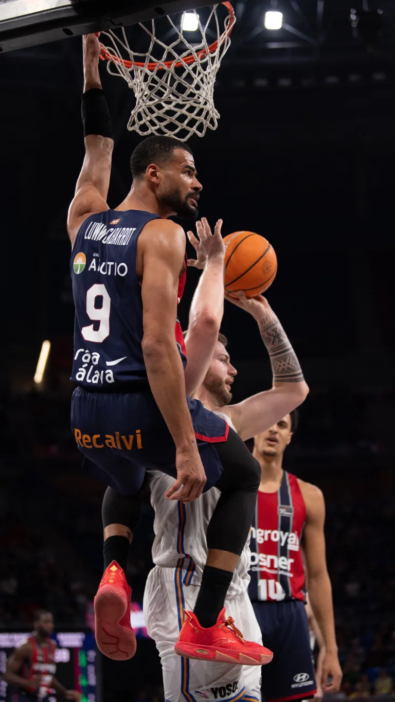 La Tertulia Dobles Figuras de Cope Vitoria. Miércoles 25/03/26