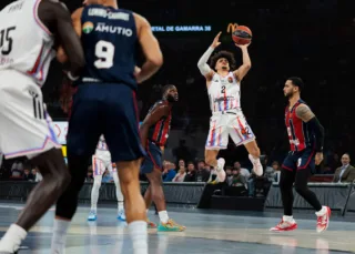 Euroliga J30. Kosner Baskonia 81-97 París Basketball