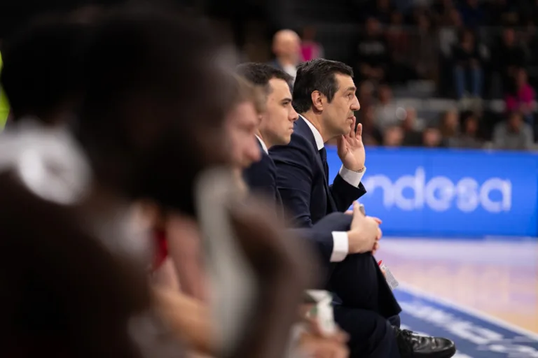 La Tertulia Dobles Figuras de Cope Vitoria. Miércoles 01/04/26