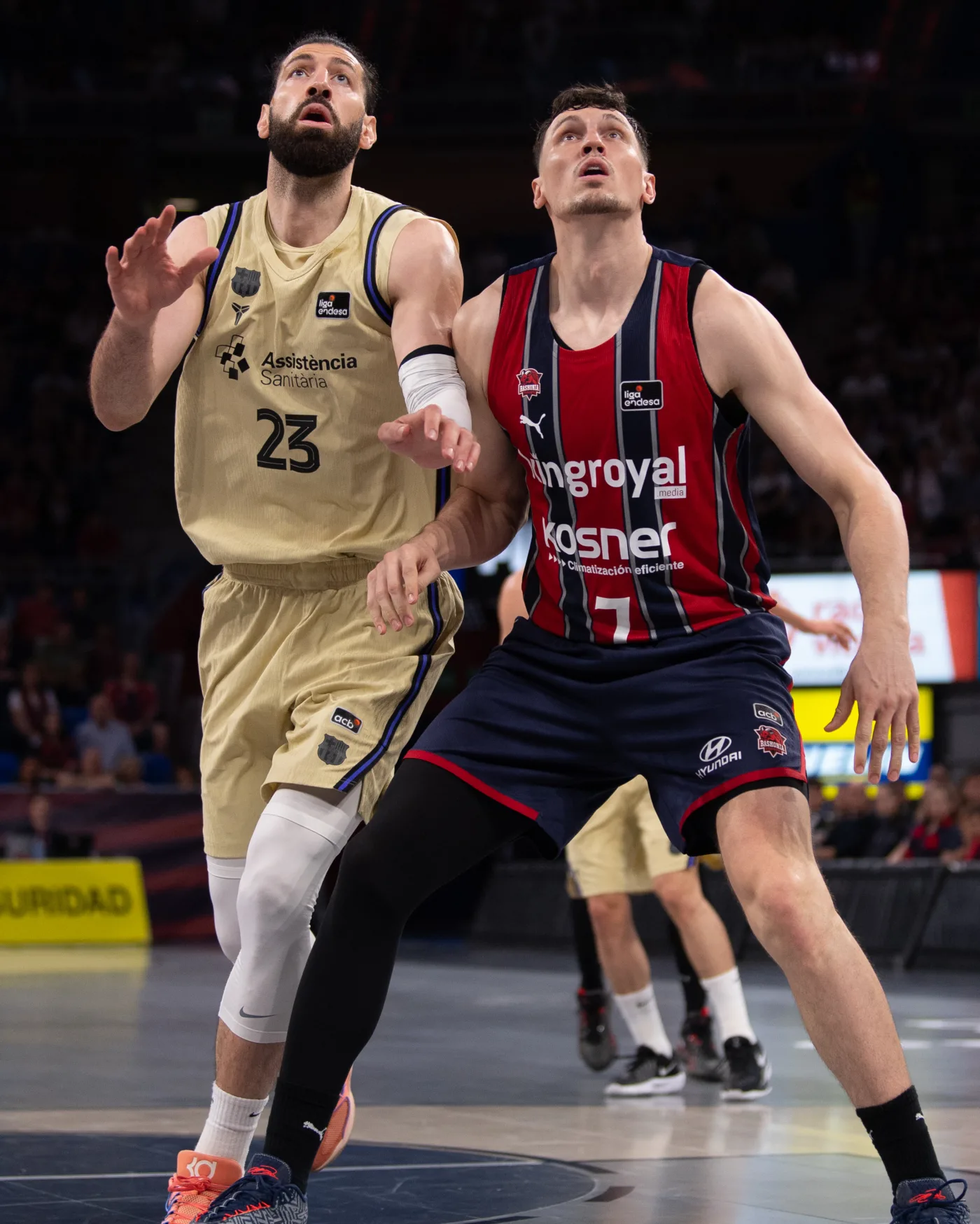 Liga ACB J28. Kosner Baskonia 93-95 FC. Barcelona