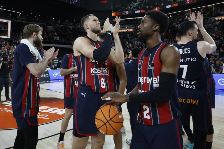 Kosner Baskonia clasificado para los Playoffs de la Liga ACB
