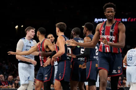 Playoffs 4º de Final Liga ACB J1. Kosner Baskonia 85-71 Asisa Joventut